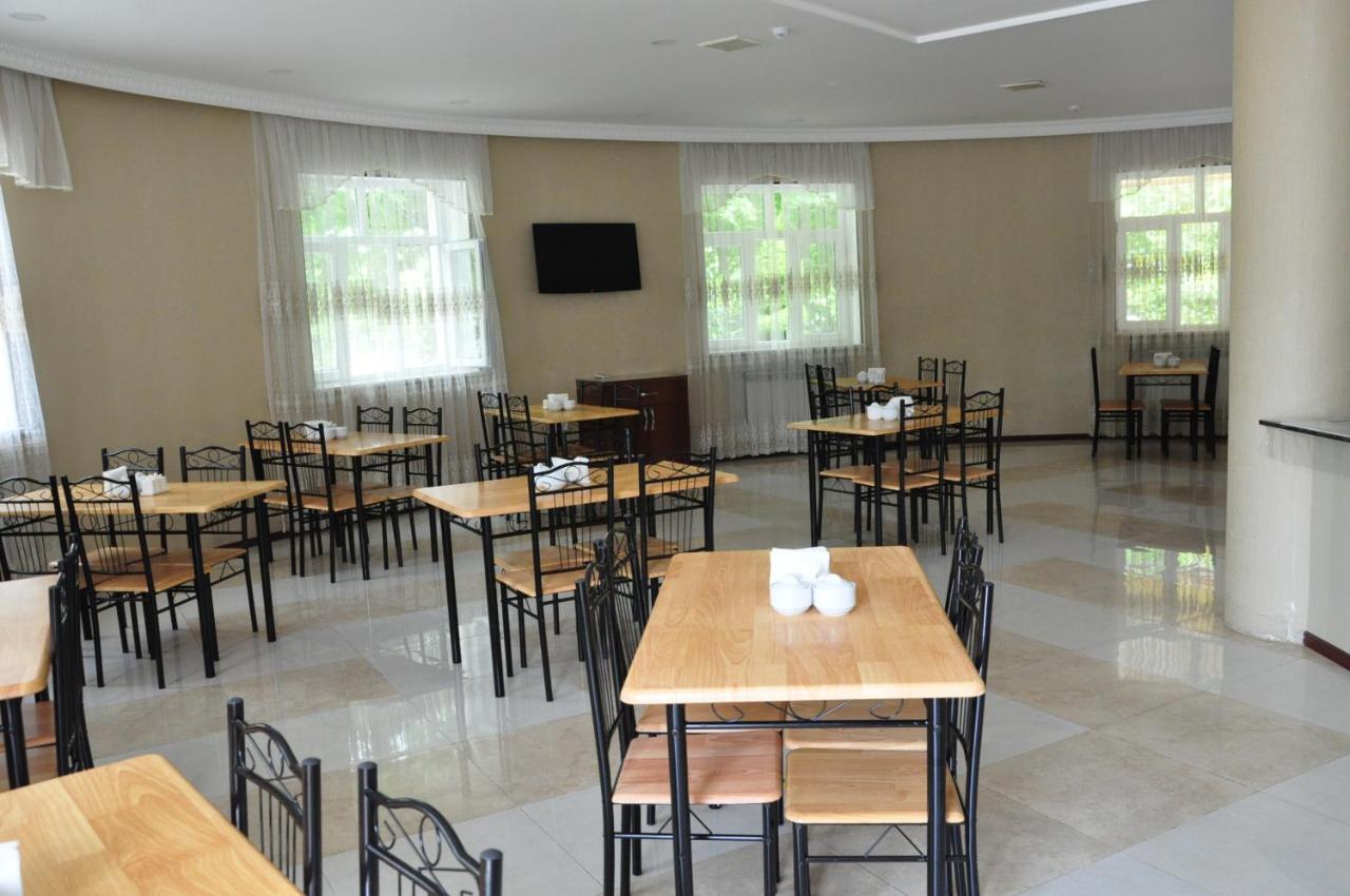 Vilesh Palace Hotel Masally Bagian luar foto